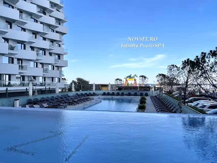 NOVSEE infinity Pool&SPA