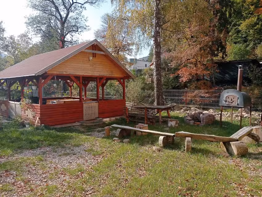 Olt_Part vendégház