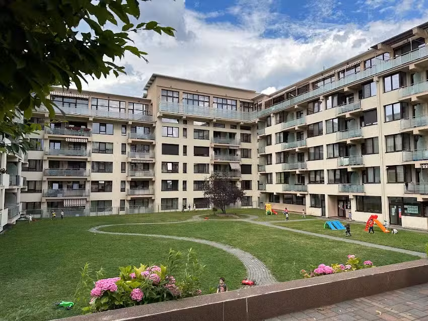 Parhon Iro Apartments Copou