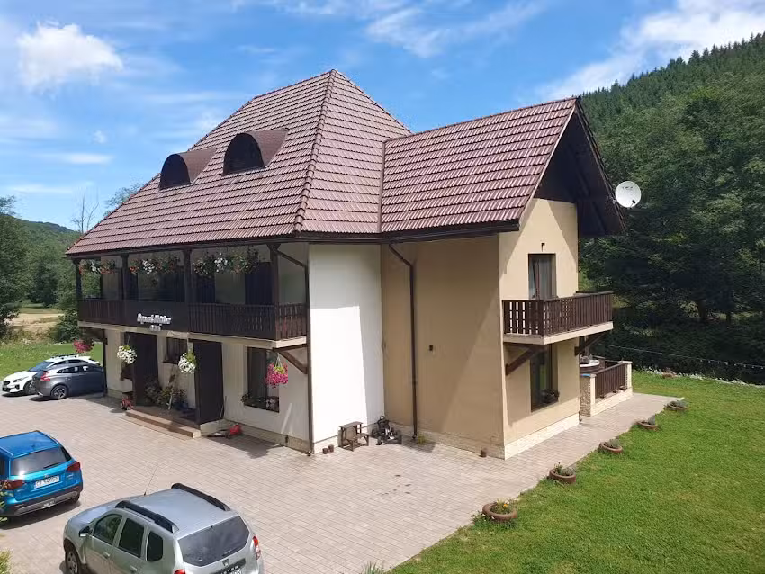 Pensiune Agroturistică Popasul Moților