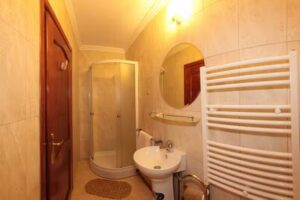 Pensiune Arieseni Casa Binu