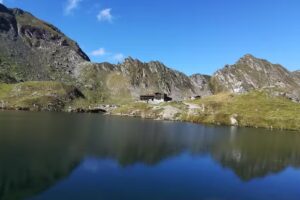 Pensiune Câmpulung – Popas Poiana