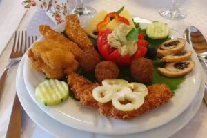 Pensiune & Restaurant Köszikla