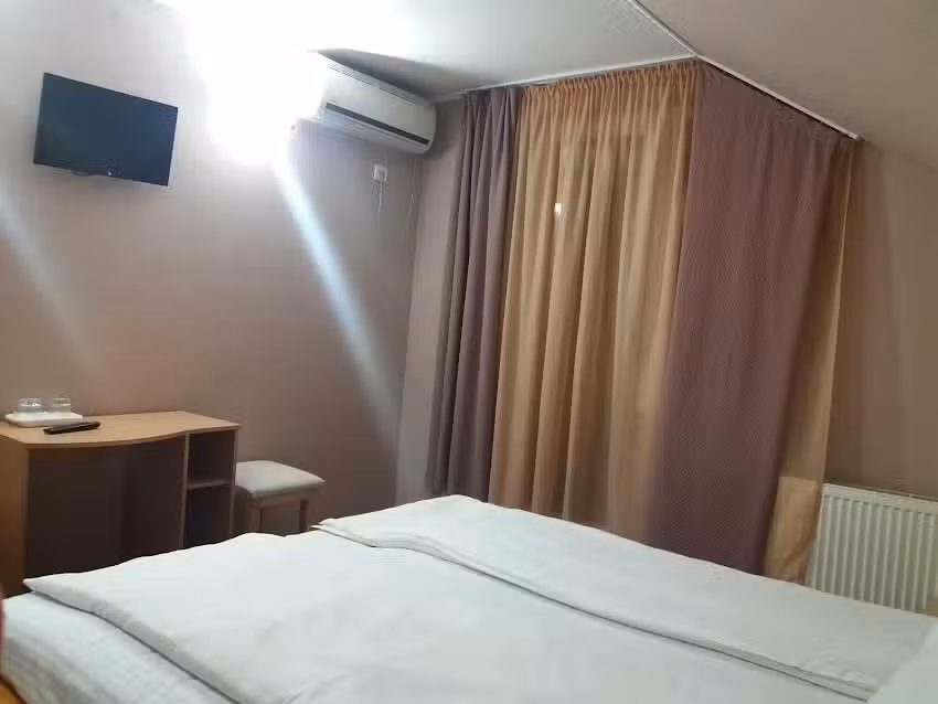 Pensiune/Restaurant Select Balc