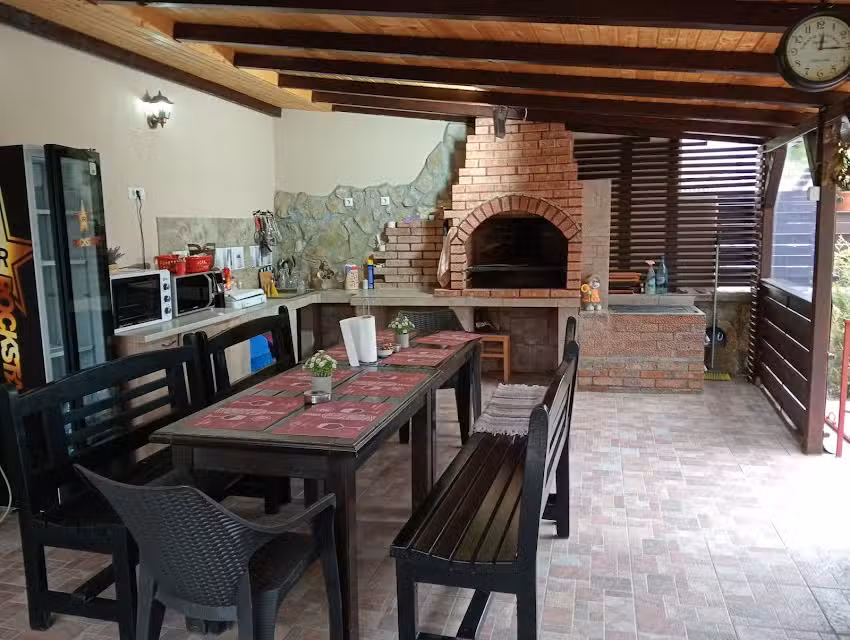 Pensiunea Agroturistica,, DANA”.