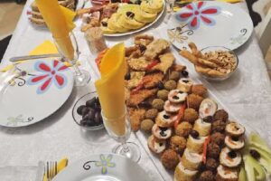 PENSIUNEA BEA – CASĂ ȘI MASĂ