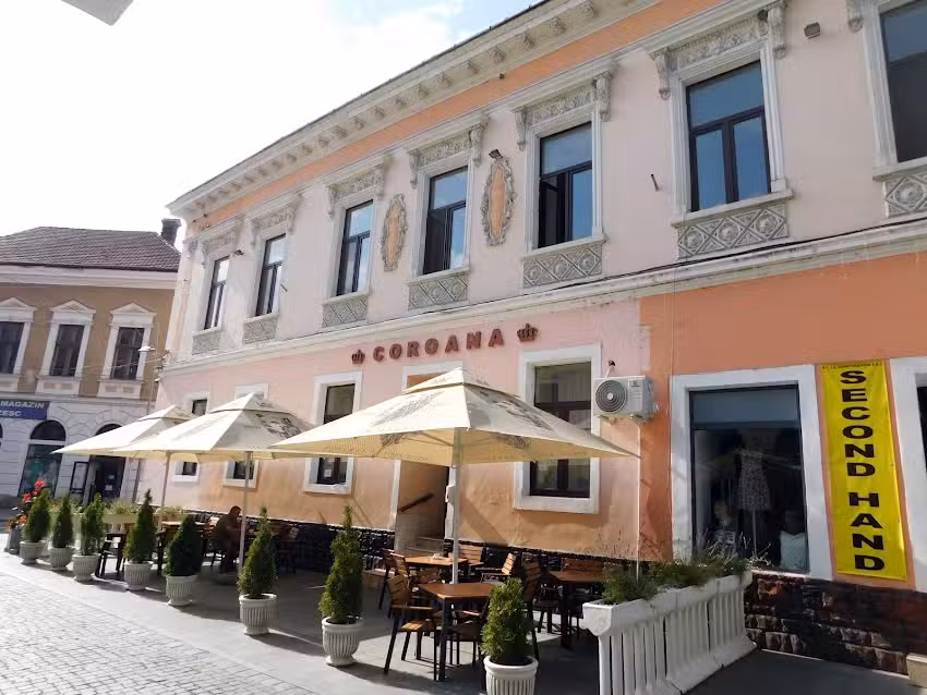 PENSIUNEA „CASA COROANA”