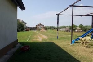 Pensiunea Casa Galbenă