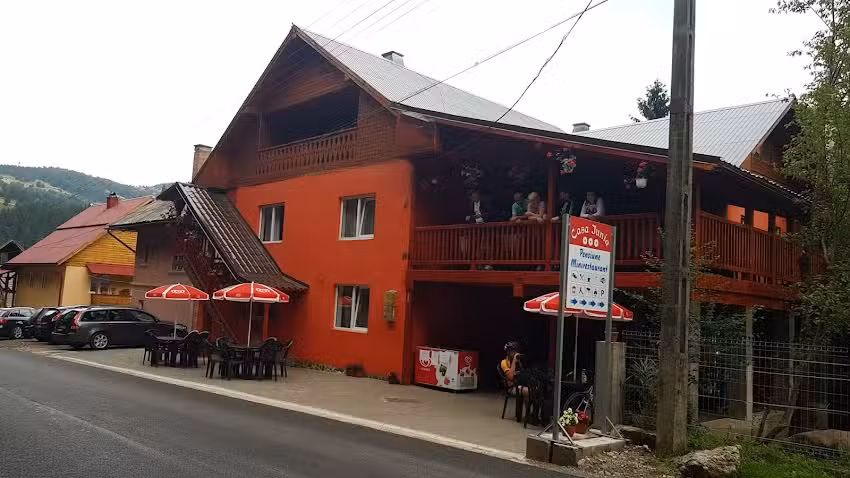 Pensiunea Casa Iunia