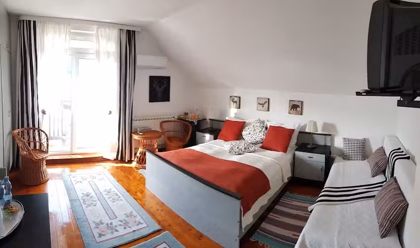 Pensiunea Casa Vânătorului