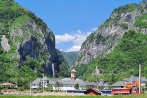 Pensiunea Cheile Olteţului