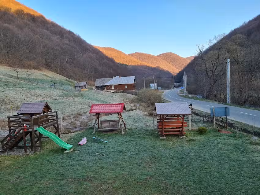 Pensiunea Colt de Rai