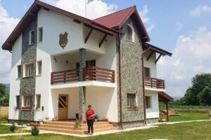 Pensiunea Colţ de Rai