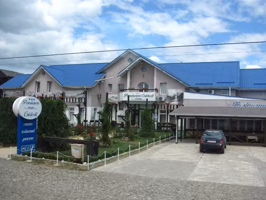 Pensiunea Cristeşti