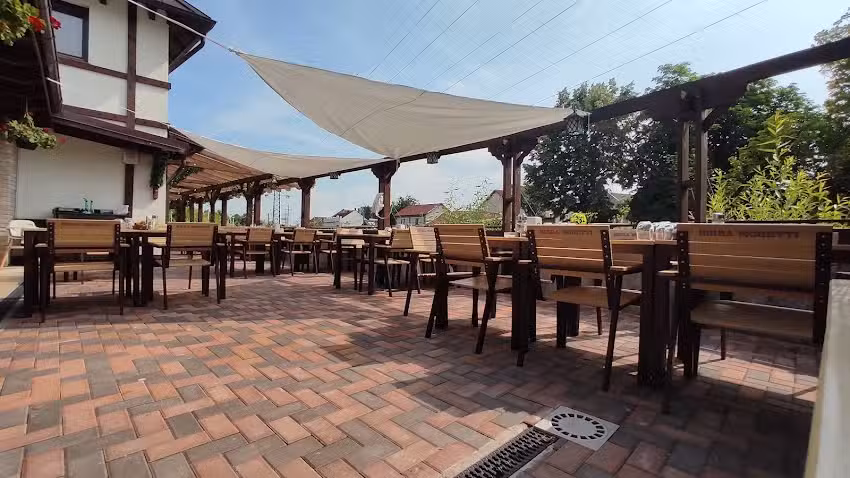 Pensiunea Curtea Veche Hunedoara