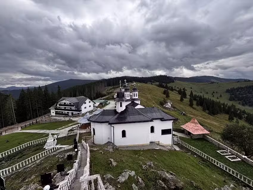 Pensiunea Eco Hunea