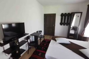 Pensiunea Floare de Colț – Săpânța