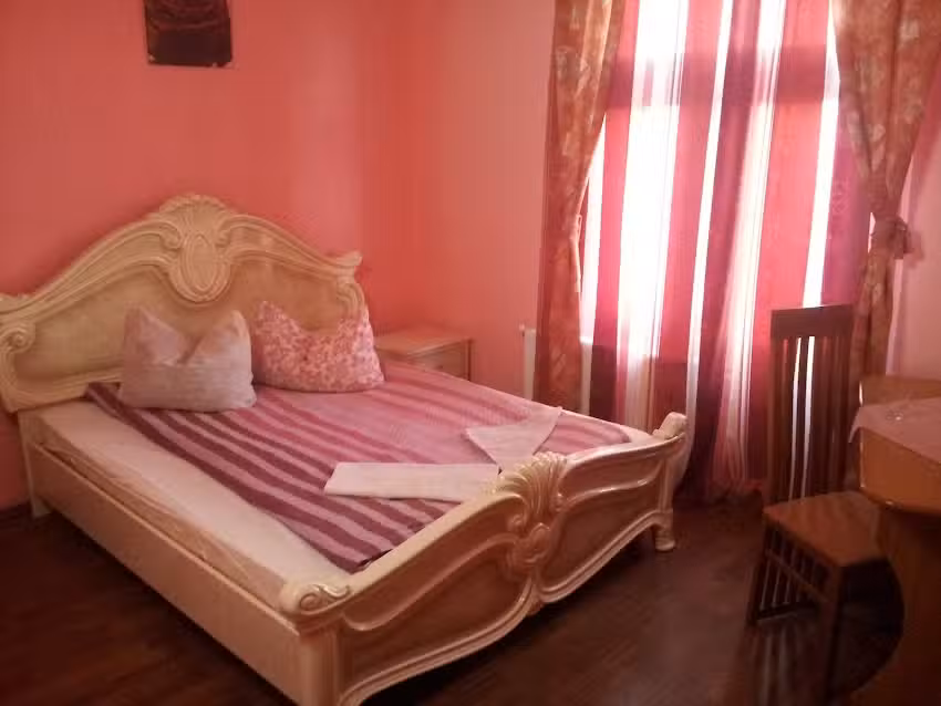 Pensiunea Hotel Adra 2**