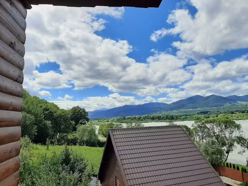 Pensiunea La Maimuta