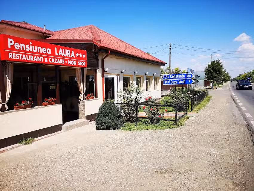 Pensiunea Laura