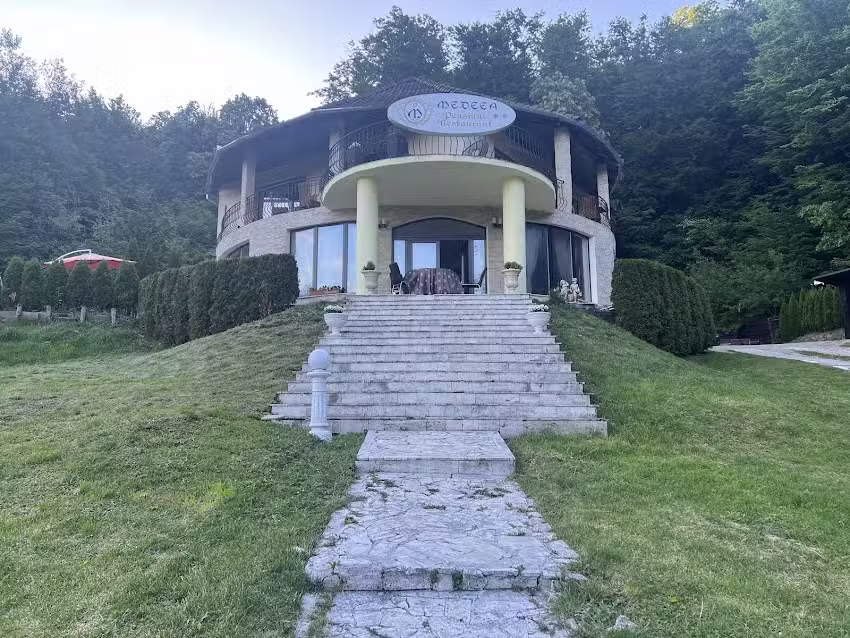 Pensiunea Medeea