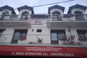 Pensiunea Mikelis International