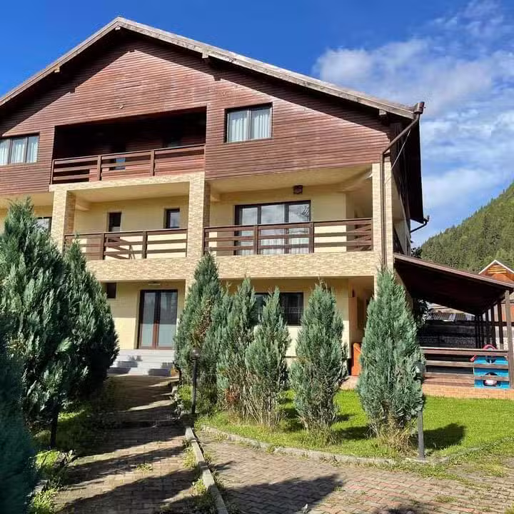 Pensiunea Păpușa Rucar