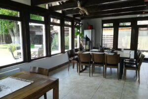 Pensiunea Pisica noastră