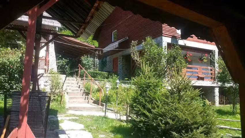 Pensiunea Poiana Soarelui