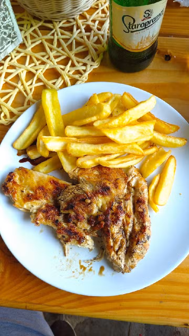 Pensiunea Restaurant Floarea Soarelui