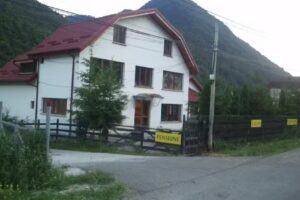 Pensiunea Rossvillas 3