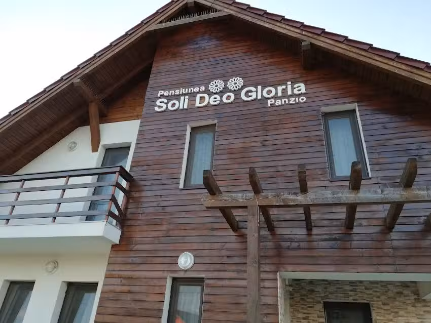 Pensiunea Soli Deo Gloria