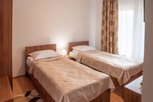 Pensiunea Thor și Cora