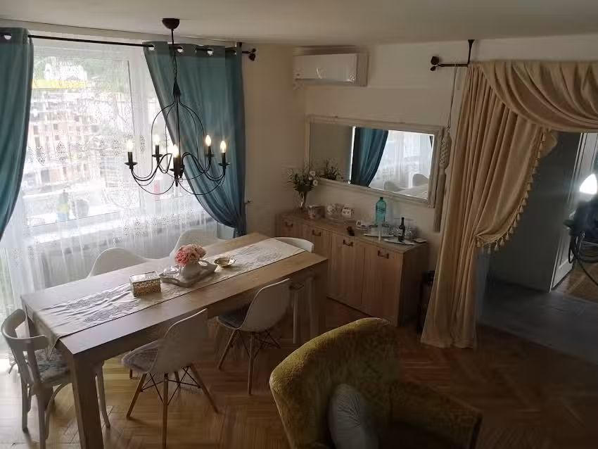 Penthouse Luxury 115 mp