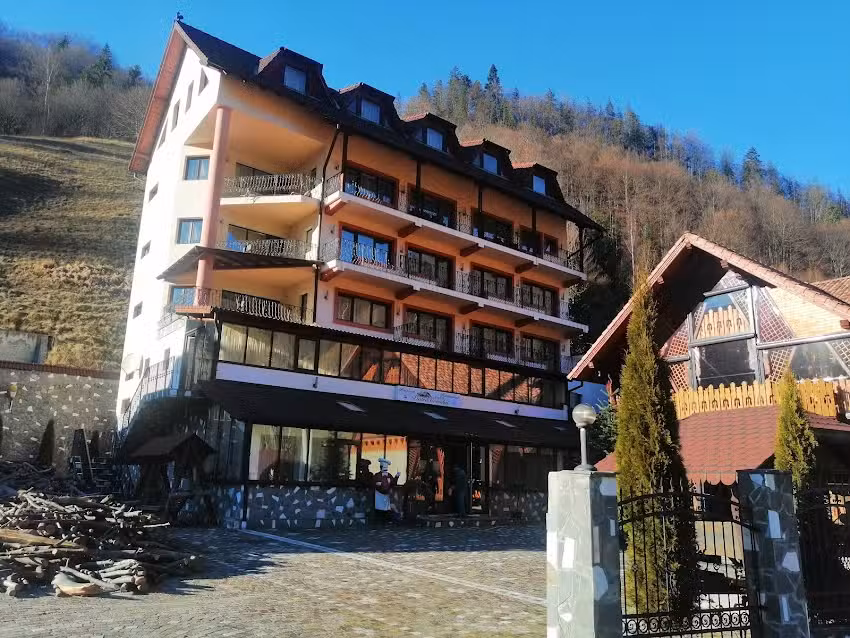Piatra Craiului Pension