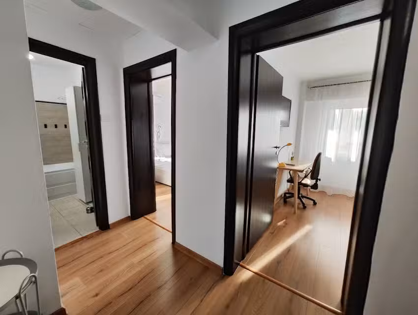 Platinum Apartament (apartament cu 3 camere cazare regim hotelier)