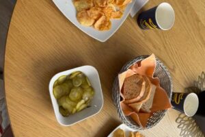 Restaurant,,casa MIRCEA”