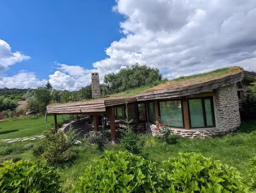 Restaurant Castelul de Lut, Valea Zânelor