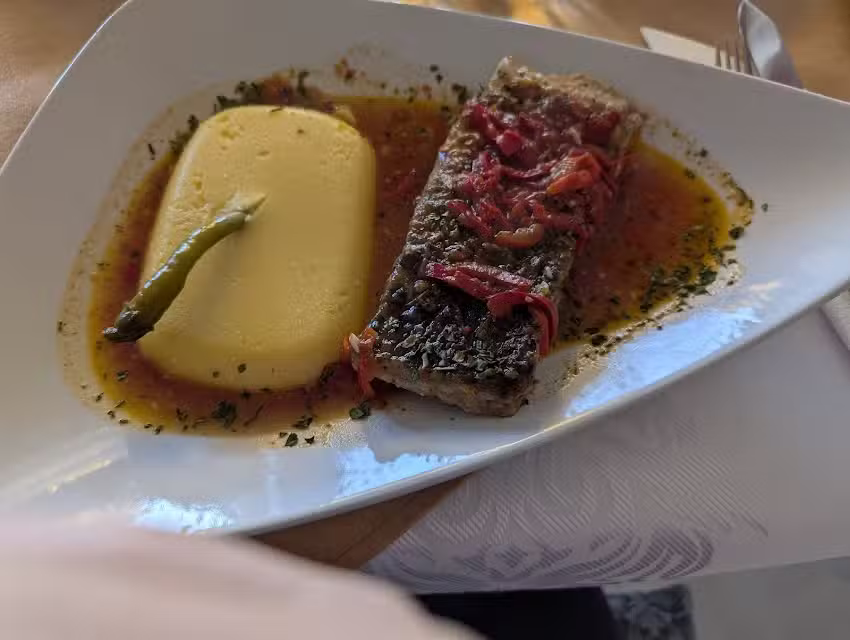 Restaurant/Vila Silfar