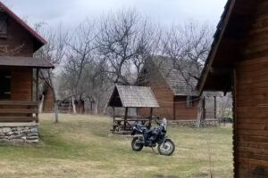 Sătucul de vacanta Bradulet – satul Gales