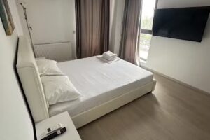 Solid Residence Melody