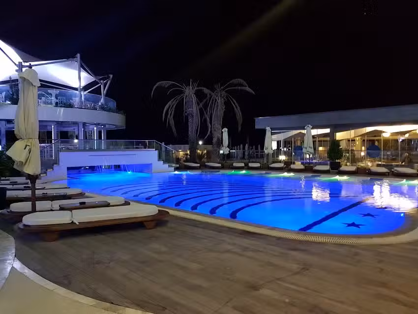 SummerHouse Apartments