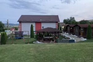 Szallas Imola Casute din lemn