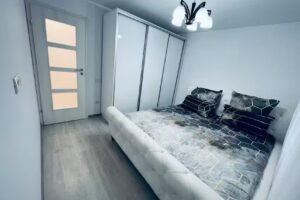 The white Pearl Apartment