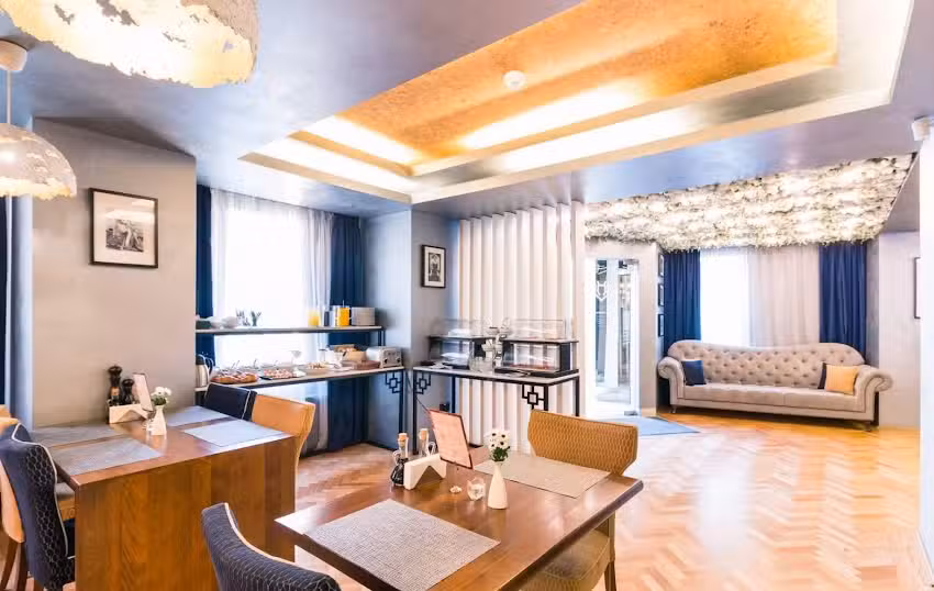 Venis Boutique Residence