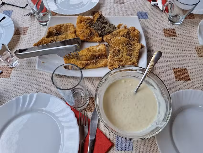 Vila Hargita Zetea Sub Cetate