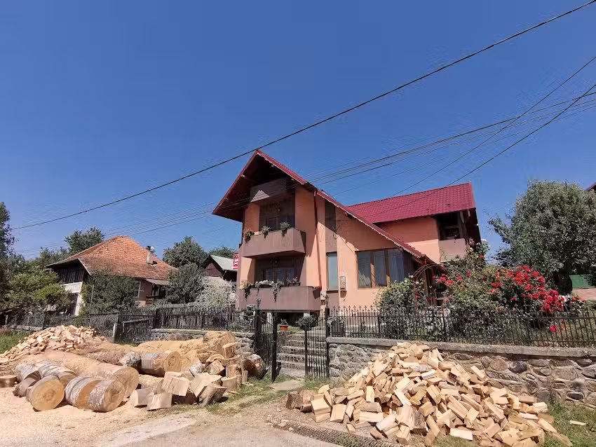 Vila Iuliana Corbeni