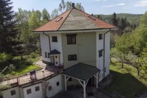 Villa OCTOGON Câmpina