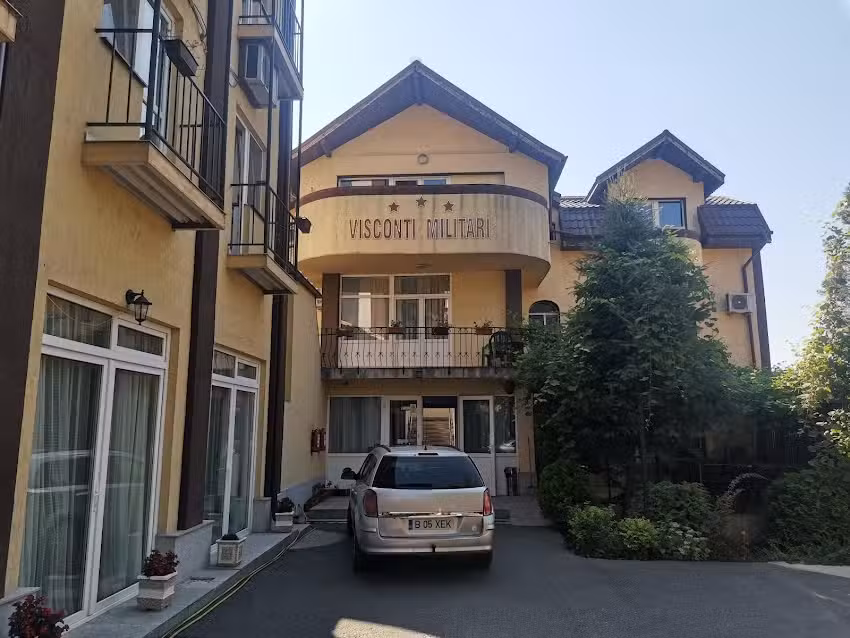 Visconti Militari Hotel