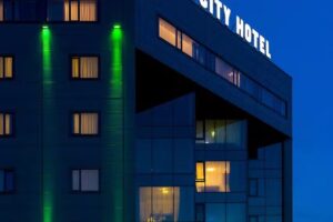 West City Hotel